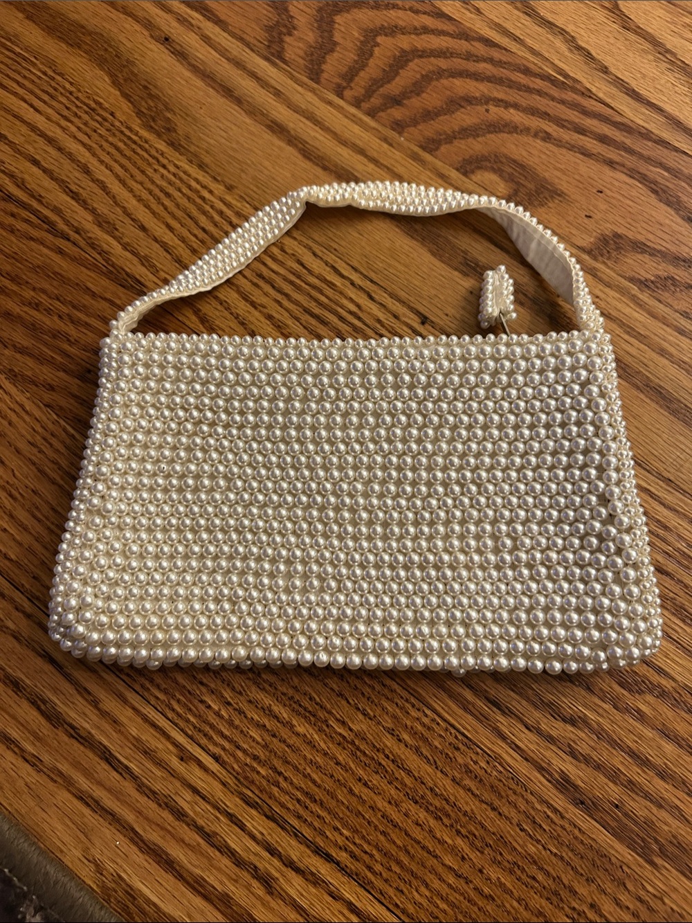 Source Unknown Pearl Beaded Ivory Wristlet Clutch